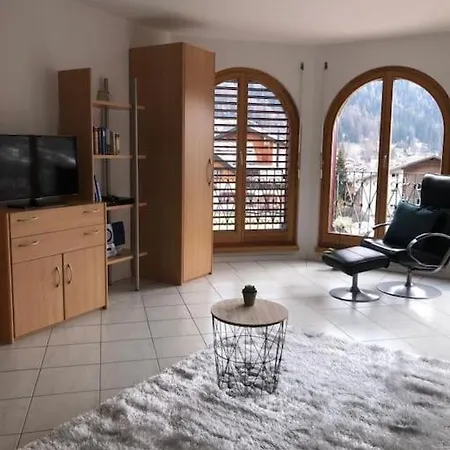 Chateau 12 Apartment *